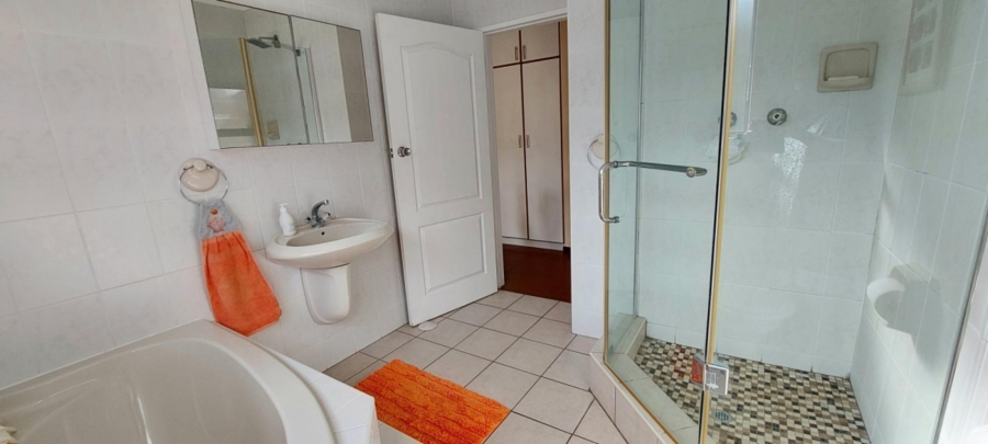 4 Bedroom Property for Sale in Glen Stewart Eastern Cape